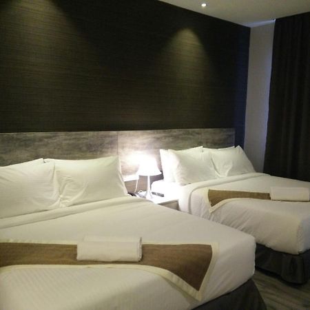 The Leverage Business Hotel Johor Bahru Room photo